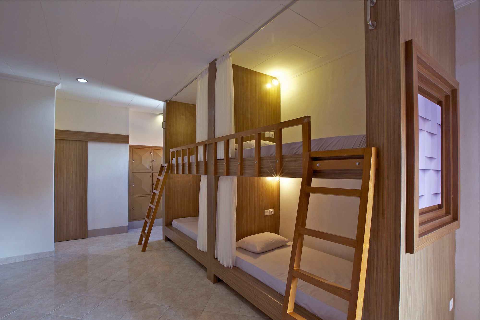 Kuta Dormitory At Simpang Inn Экстерьер фото