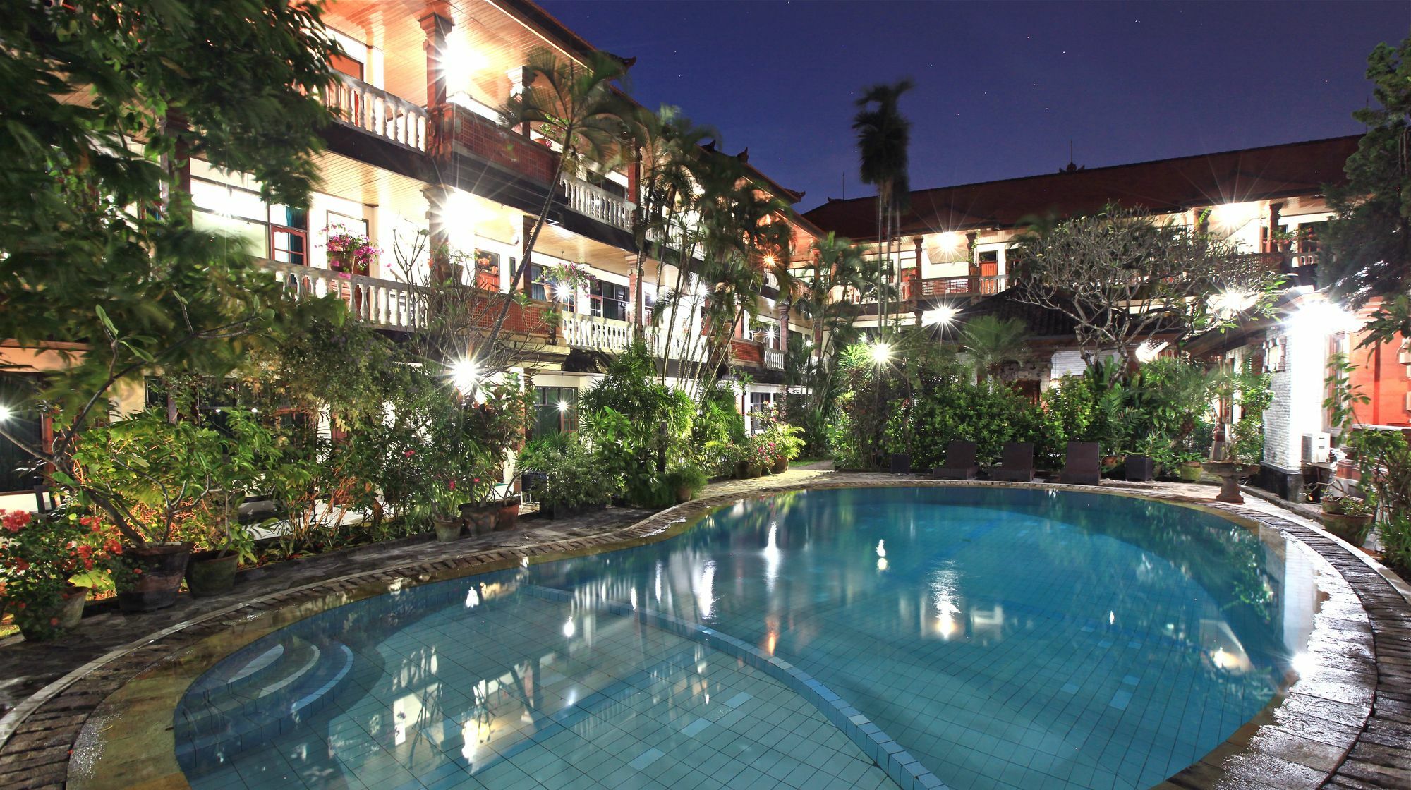 Kuta Dormitory At Simpang Inn Экстерьер фото