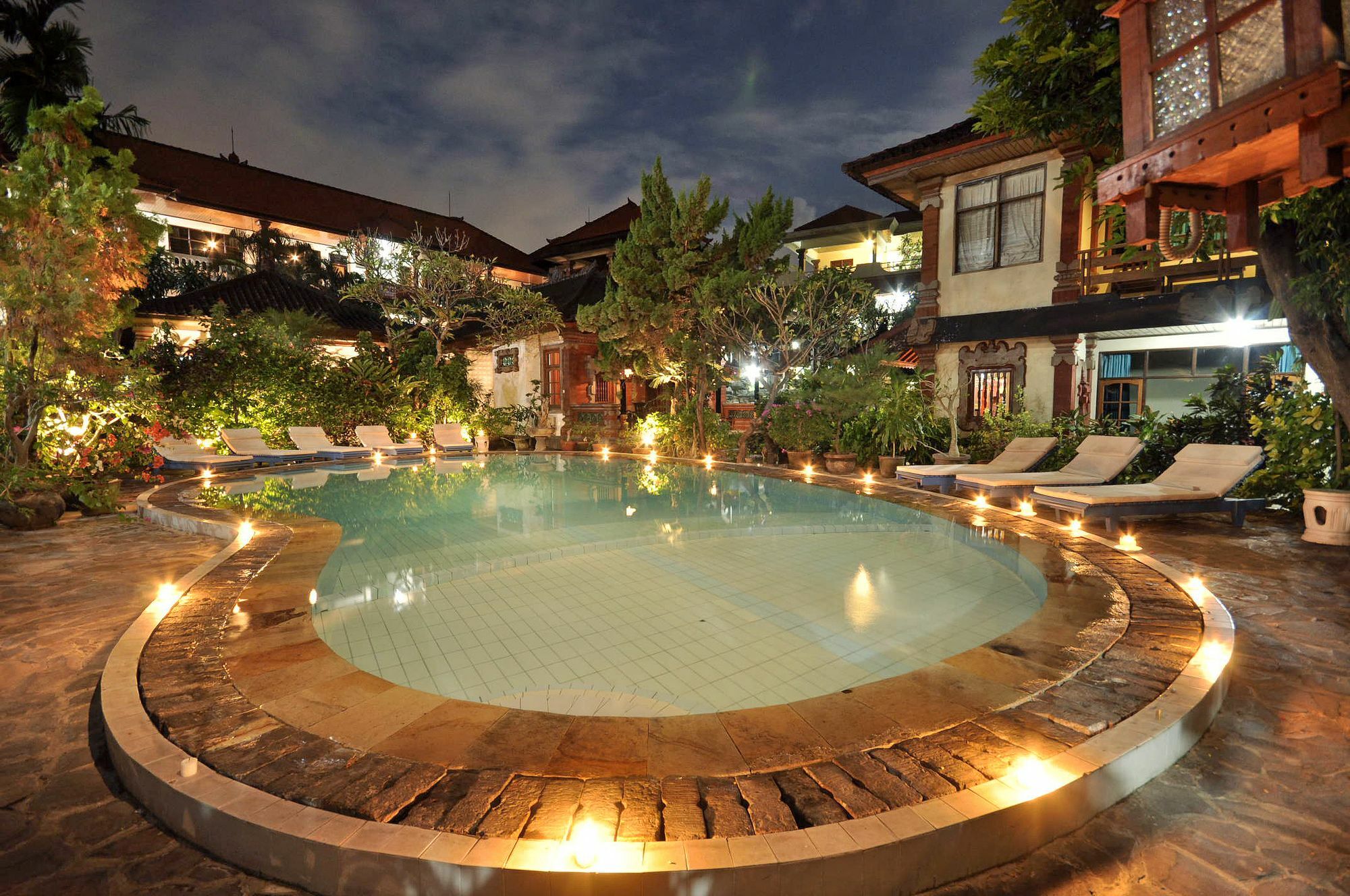 Kuta Dormitory At Simpang Inn Экстерьер фото
