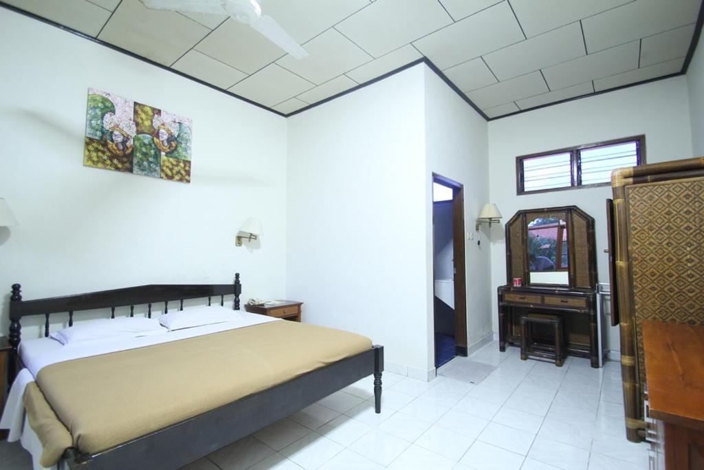 Kuta Dormitory At Simpang Inn Экстерьер фото